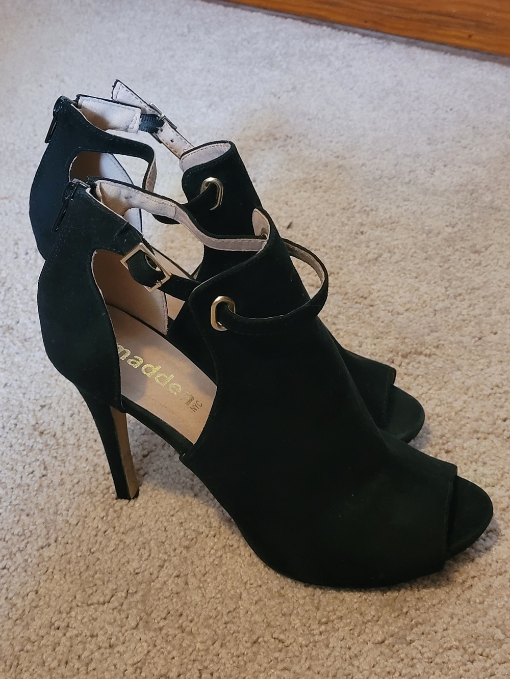 Madden NYC Black Suede Look Peep-Toe Ankle-Strap Stilettos Gold Accents Size 6.5